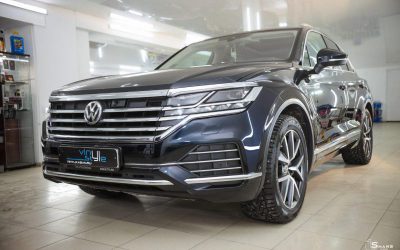 Volkswagen Touareg — бронирование зон риска, тонировка, защита кузова керамикой и защита кожи салона кварцевым покрытием