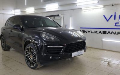 Тонировка стекол автомобиля пленкой Ultra Vision — Porsche Cayenne