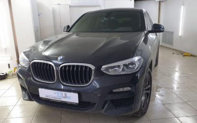 BMW X4 — тонировка по кругу пленкой премиум класса Llumar 95%