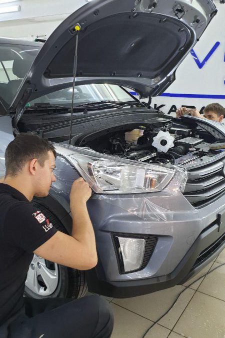 Hyundai Creta — бронирование фар пленкой ПВХ, капота полиуретановой пленкой Hexis Bodyfence