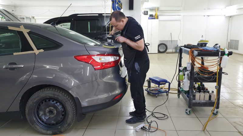 Ford Focus — полировка кузова и предпродажная подготовка