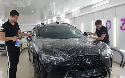 Lexus UX200 — шумоизоляция арок и бронирование зон рисков полиуретановой пленкой