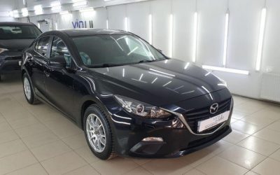 Mazda 3 — сделали лёгкую полировку кузова и притемнили заднюю оптику