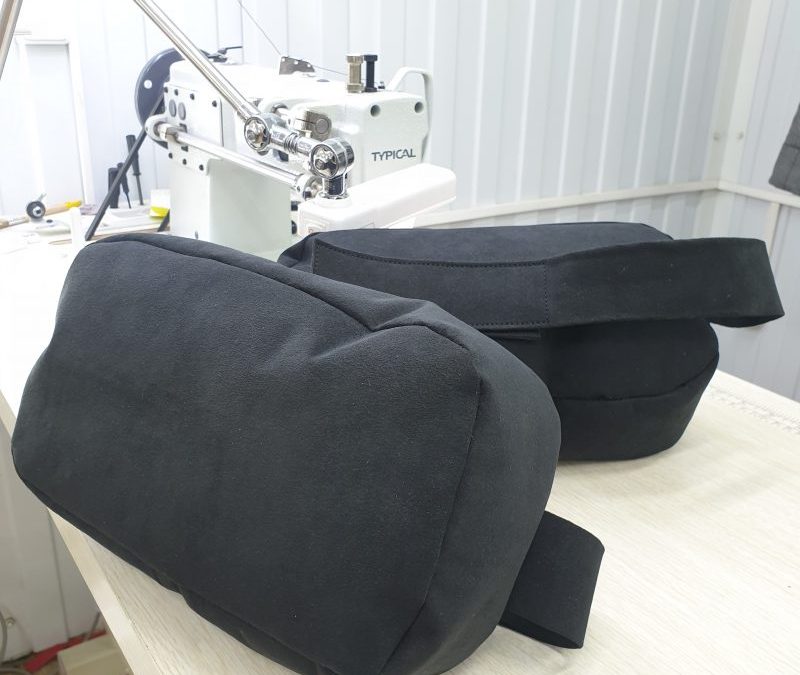 Toyota Alphard — изготовление подушек в салон автомобиля из алькантары