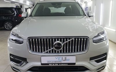 Комплексное бронирование автомобиля Volvo XC90 полиуретановой пленкой