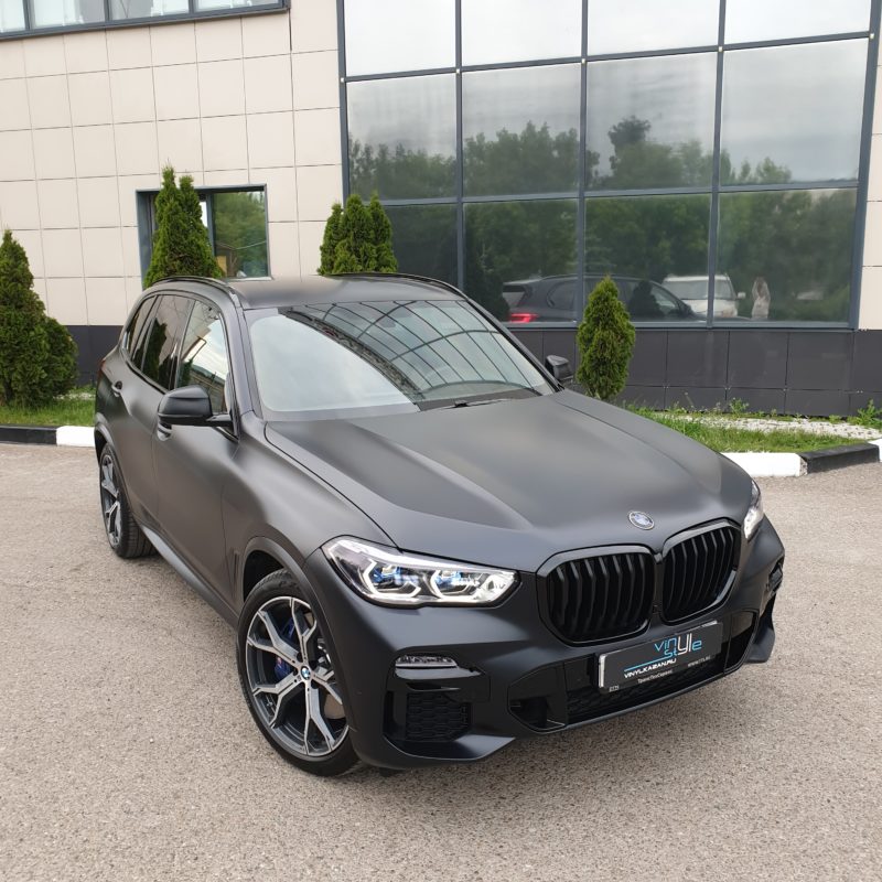 Grey 5. BMW x5 g05 черный матовый. X5 g05 матовый черный. BMW x5 g05 серый матовый. BMW g05 серый.