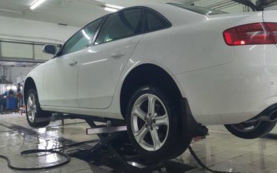 Профессиональная мойка днища, арок и подвески — Audi A4