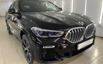 Полная оклейка новенького BMW X6 полиуретановой плёнкой Deltaskin