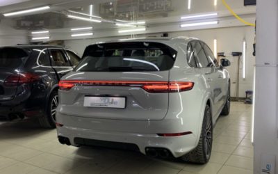 Porsche Cayenne — бронирование кузова, покрытие керамикой кузова, дисков и салона, тонировка и антидождь