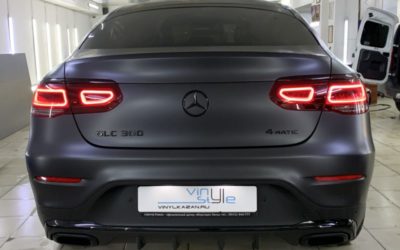 Mercedes GLC 300 — оклейка матовой пленкой, полный антихром, оклейка крыши в черный глянец, установка видеорегистратора