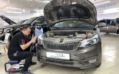 Kia Rio — установка bi-led модули Aozoom A3+,замена габаритных ламп на светодиодные, полировка фар