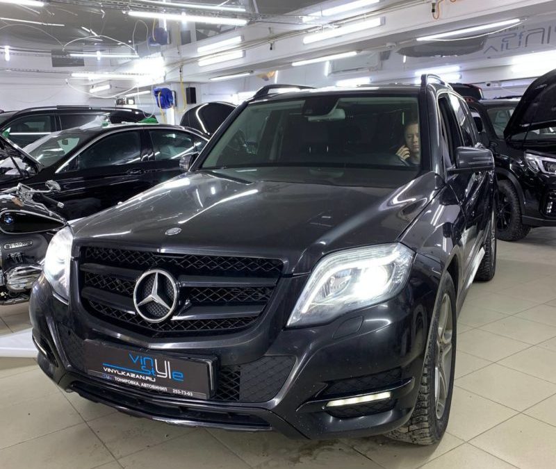 Mercedes GLK 300 — заменили штатные ксеноновые адаптивные линзы на светодиодные bi-led модули Aozoom A3+