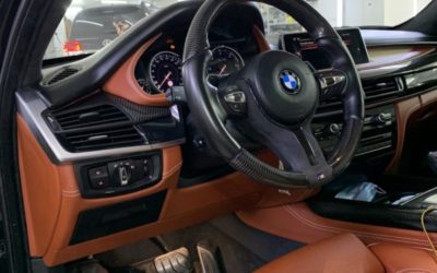 BMW X5M — затонировали передние боковые стекла пленкой Llumar 50% затемнения