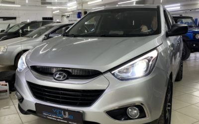 Hyundai IX35 — заменили штатные галогеновые линзы на bi-led модули, установили охранный комплекс StarLine A93 с GSM модулем