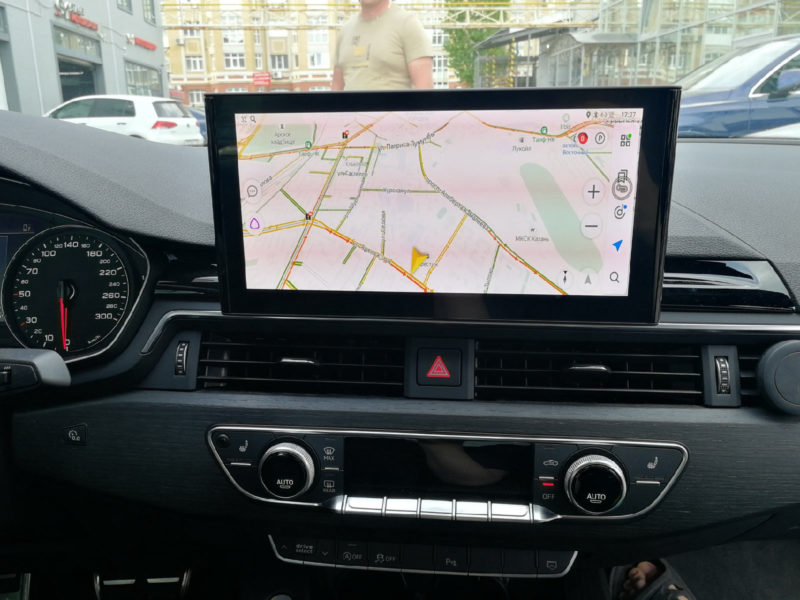Audi A5, 2020 года — дооснастили штатное головное устройство системой на базе Android