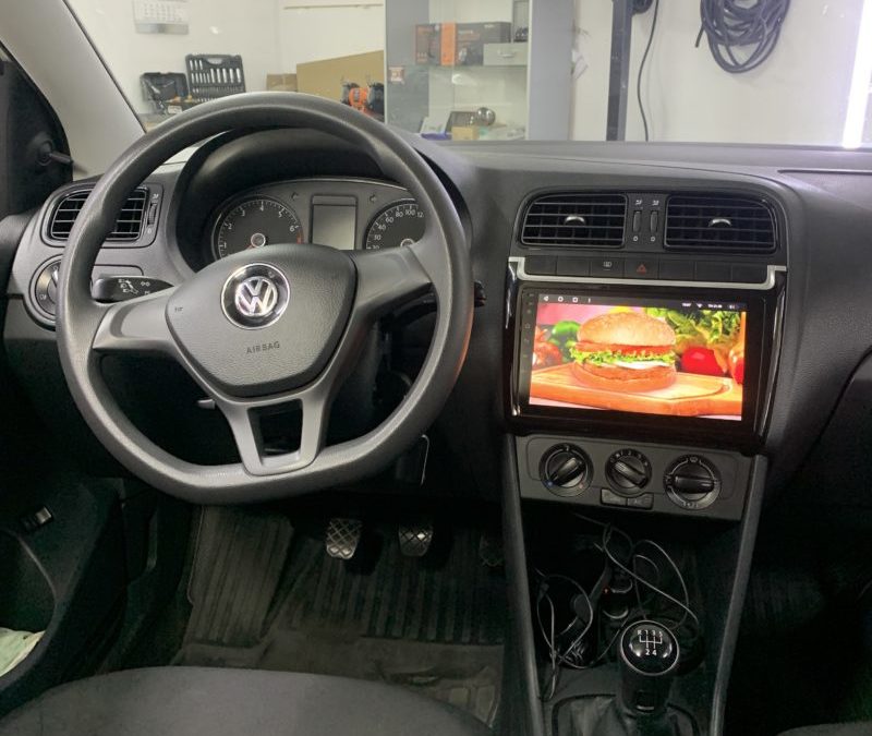 Volkswagen Polo — установка новой мультимедиа Android, парктроников, камеры заднего вида, автосигнализации StarLine A93