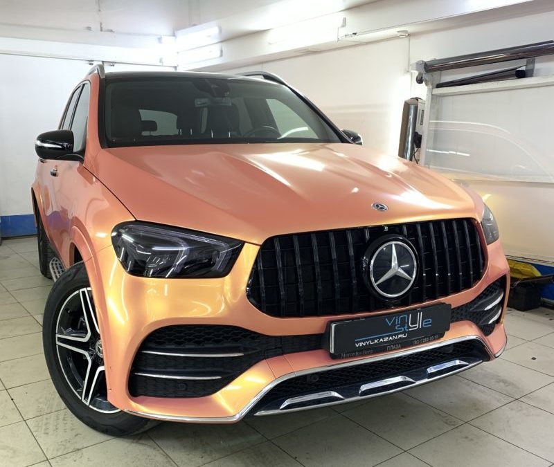 Замена решетки на автомобиле Mercedes GLE