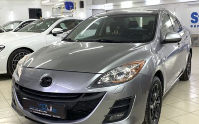 Mazda 3 — полировка кузова, нанесение керамики, перетяжка руля, покраска значков, бамперов и целый комплекс услуг