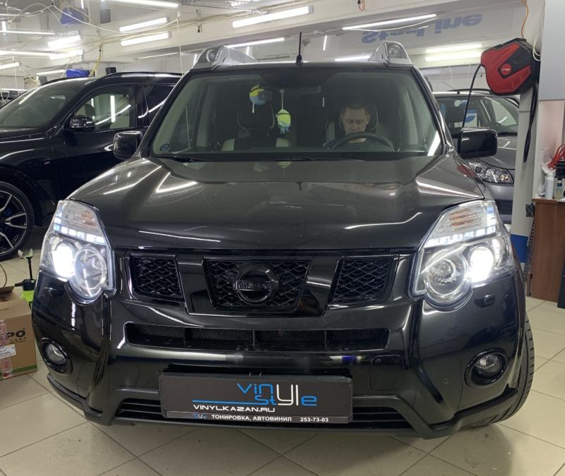 Замена штатного галогена Nissan X-trail 2012 года на bi-led модули Aozoom A3 max