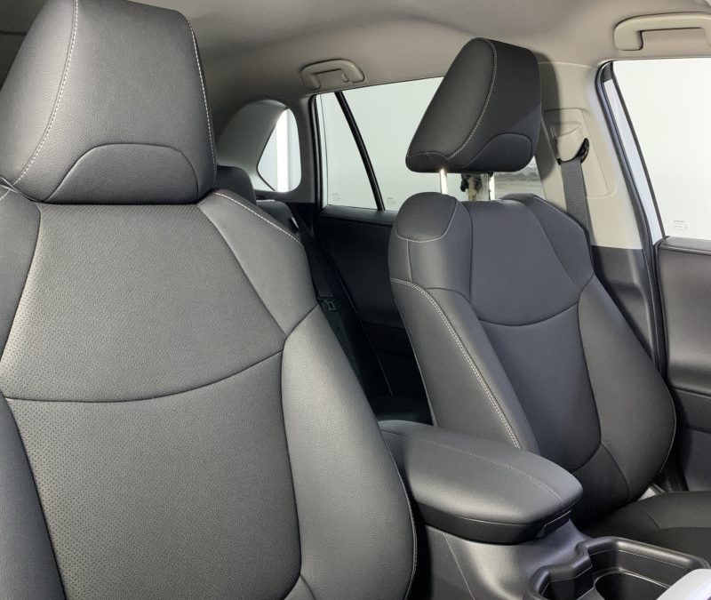 Toyota RAV4 — шумоизоляция автомобиля, перетяжка салона, бронирование