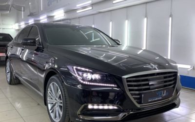 Genesis G80 — нанесение керамики, бронирование фар и лобового стекла, тонировка и установка допоборудования