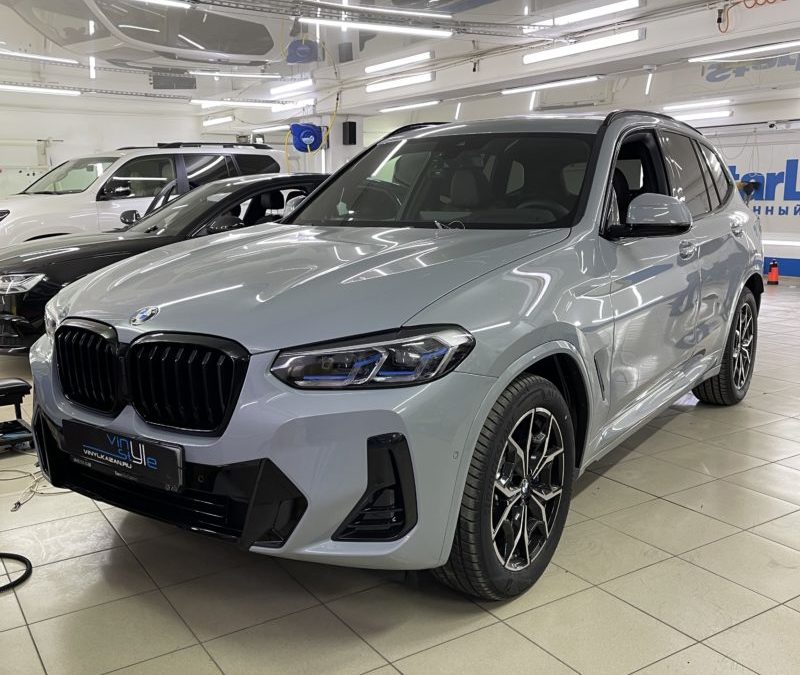 Установили бесштыревые доводчики дверей на автомобиль BMW X3