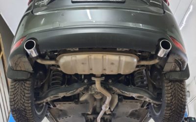 Mazda СХ-5 — установили насадки фирмы MG-RACE на выхлопную систему