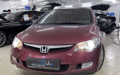 Honda Civic — установили bi-led модули Aozoom A3 max, полировка фар и бронирование стекол полиуретановой пленкой