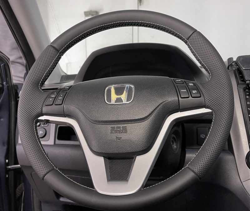 Honda CR-V — перетянули руль в натуральную кожу Wollsdorf, Австрия