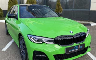BMW 3 series G20 — оклейка автомобиля зеленой глянцевой пленкой Hexis и целый комплекс услуг от VinylStyle