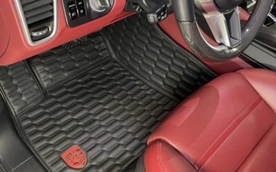 Porsche Cayenne — изготовили мегакрутые 3D ковры с вышивкой, перетянули натуральной кожей детали интерьера салона