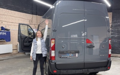 Установка мониторингового маяк StarLine M17 на коммерческий автомобиль Renault Master