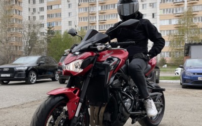 Установили очередную автосигнализацию StarLine V67 на мотоцикл Kawasaki Z900