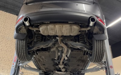 Установили насадки увеличенного диаметра на автомобиль Mazda CX-5