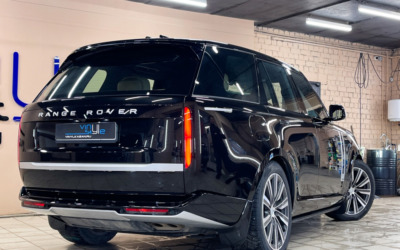 Бронирование нового Range Rover полиуретановой плёнкой