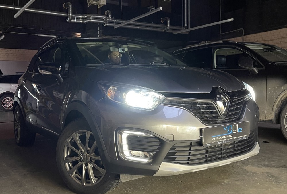 Вместо штатного галогена установили bi-led модули Aozoom A13 на Renault Kaptur 2018