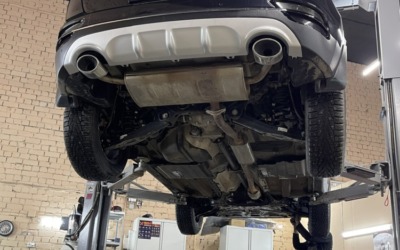 Kia Sportage с пробегом 109356 км — удаление катализатора и установка пламегасителя от компании MG-Race