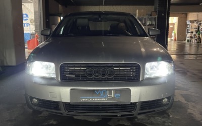 Audi A4 2012 года выпуска — установили bi-led модули Aozoom A10