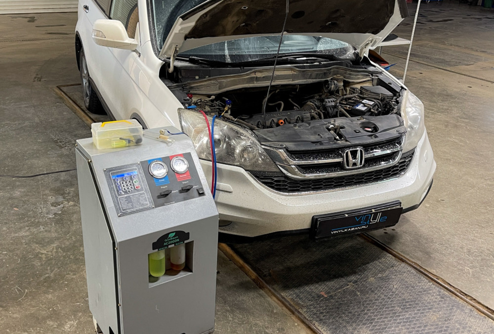 Honda CR-V — диагностика, опрессовка и заправка системы кондиционирования авто