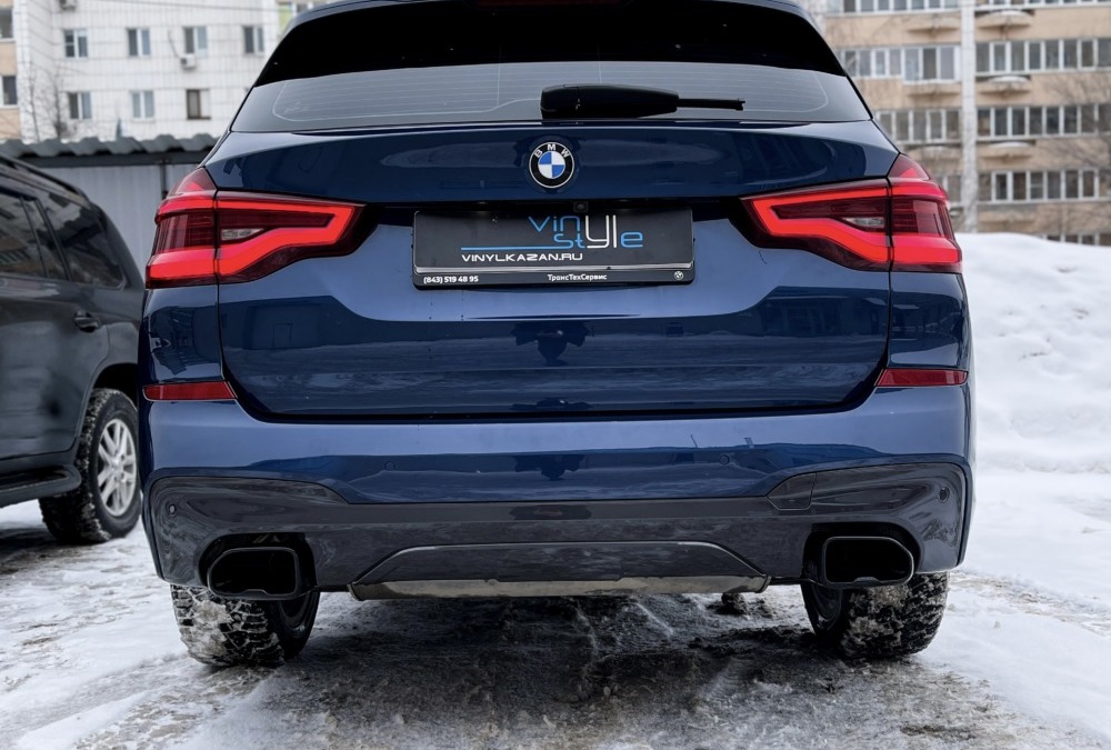 BMW X3 — установка декоративных насадок и замена заднего диффузора