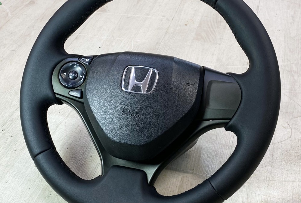 Перетяжка руля Honda Civic в экокожу