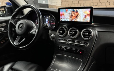 Mercedes GLC 300 — установили 10,2 дюймовую развлекательно-навигационную систему на базе Андроид 12