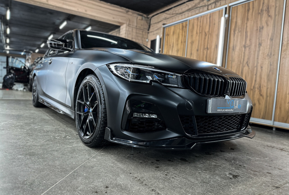 BMW 3 series G20 — бронирование кузова матовой пленкой и бронирование фар