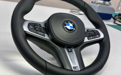 Перетяжка руля от BMW X3 в натуральную кожу с М-строчкой
