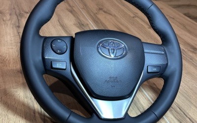 Перетяжка руля и ручки КПП Toyota Corolla