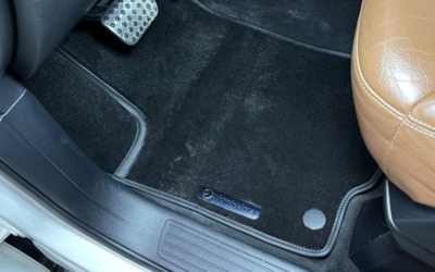Пошив ковров для Mercedes GLE 400 из густого 8 мм премиального ворса и пошив ковра в багажник