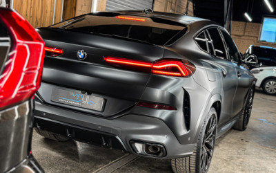 BMW X6 — бронирование кузова матовой полиуретановой пленкой, шумоизоляция, пошив ковров
