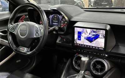 Chevrolet Camaro рестайлинг 2019 года — установка мультимедиа на базе Android и кругового обзора