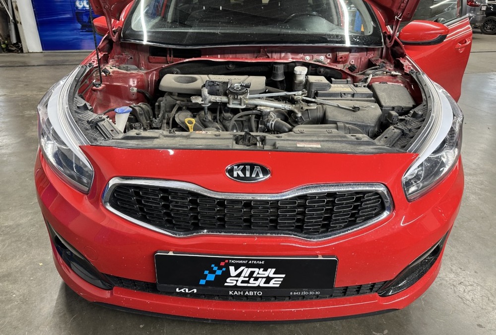 Диагностика автомобиля Kia Ceed — замена привода стеклоочистителя