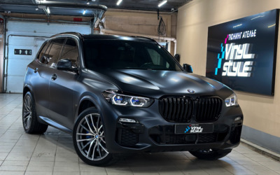 Бронирование кузова автомобиля BMW X5 матовой полиуретановой пленкой